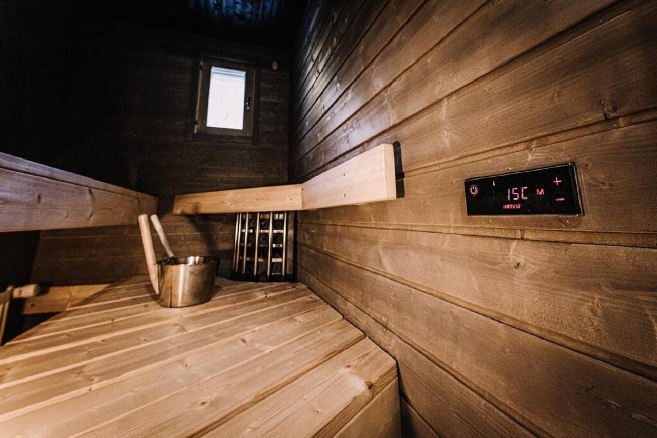 Sleepwell House Pyhaetunturi With Sauna Close To Lake Pelkosenniemi Екстериор снимка